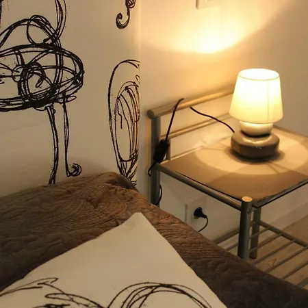 A Chacun Son Nid Tatil Evi *