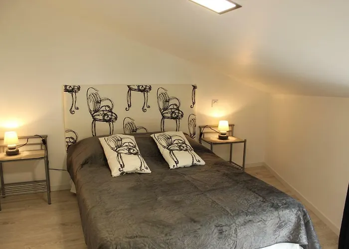 A Chacun Son Nid * Les Epesses